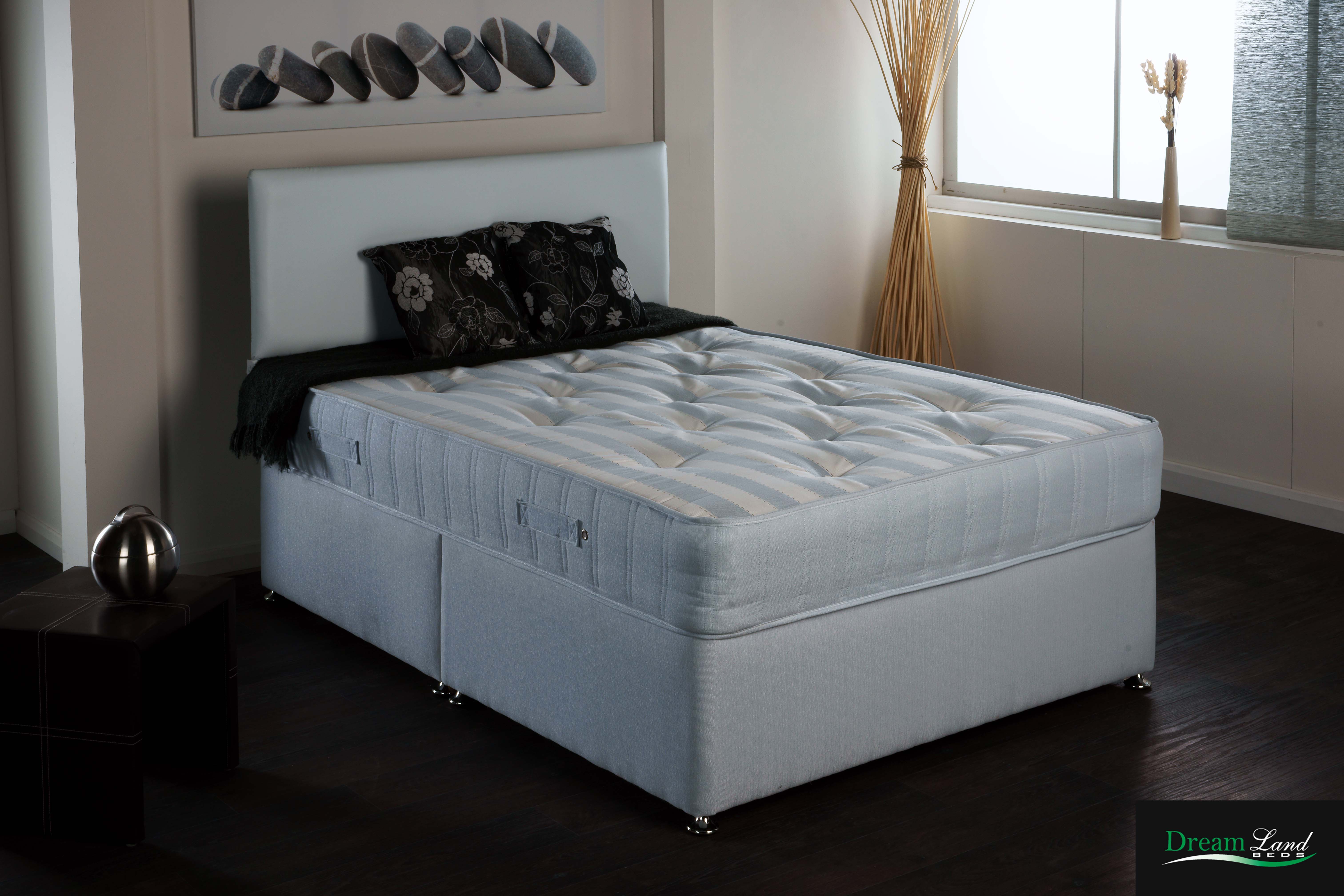 queen divan bed and mattress